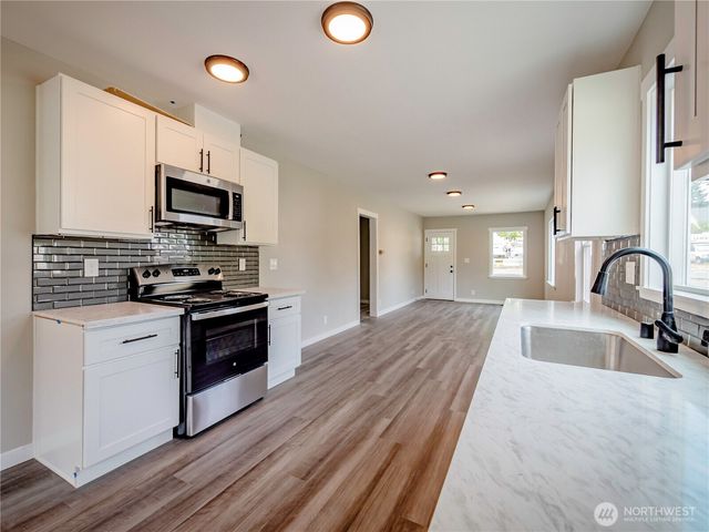 120 Phoenix Street NE, Olympia, WA 98506