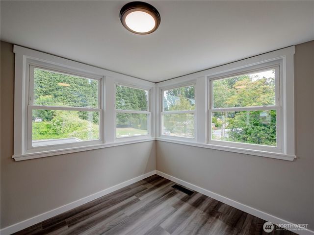 120 Phoenix Street NE, Olympia, WA 98506