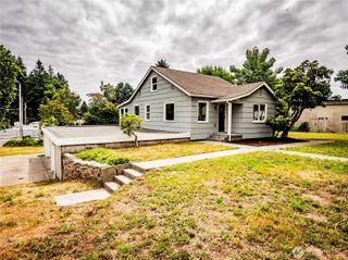 120 Phoenix Street NE, Olympia, WA 98506