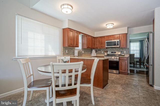 1794 WITHERSPOON CT, Turnersville, NJ 08012