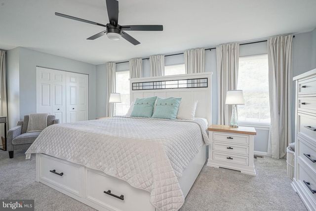 1794 WITHERSPOON CT, Turnersville, NJ 08012