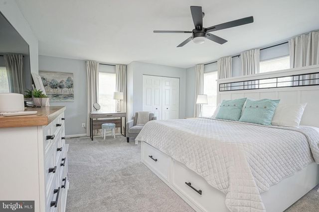 1794 WITHERSPOON CT, Turnersville, NJ 08012