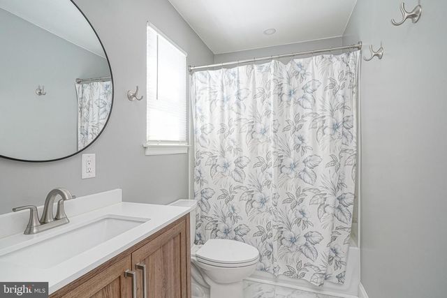 1794 WITHERSPOON CT, Turnersville, NJ 08012