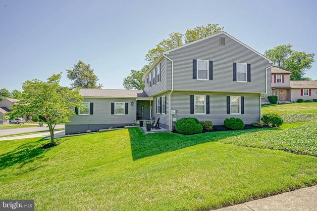 1794 WITHERSPOON CT, Turnersville, NJ 08012