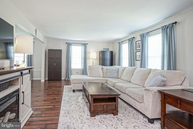 1794 WITHERSPOON CT, Turnersville, NJ 08012