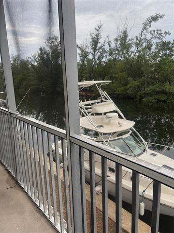 3660 NE 166th St 215, North Miami Beach, FL 33160