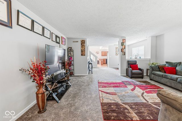 2459 Foxtail Drive, Plainfield, IN 46168