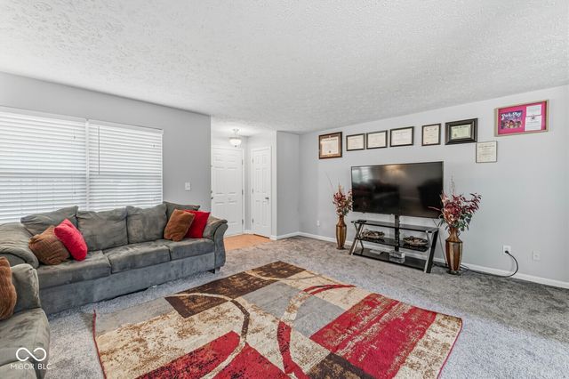 2459 Foxtail Drive, Plainfield, IN 46168
