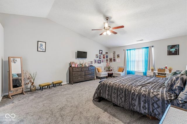 2459 Foxtail Drive, Plainfield, IN 46168