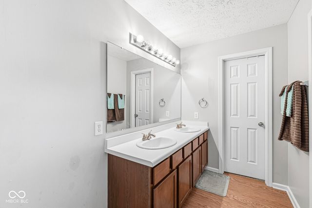 2459 Foxtail Drive, Plainfield, IN 46168