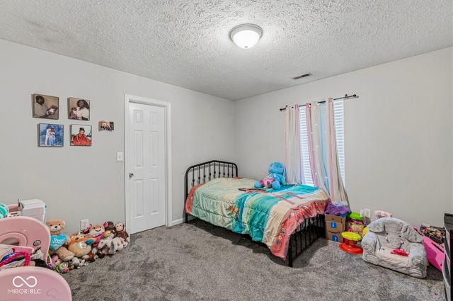 2459 Foxtail Drive, Plainfield, IN 46168