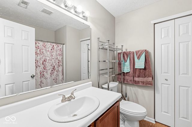 2459 Foxtail Drive, Plainfield, IN 46168