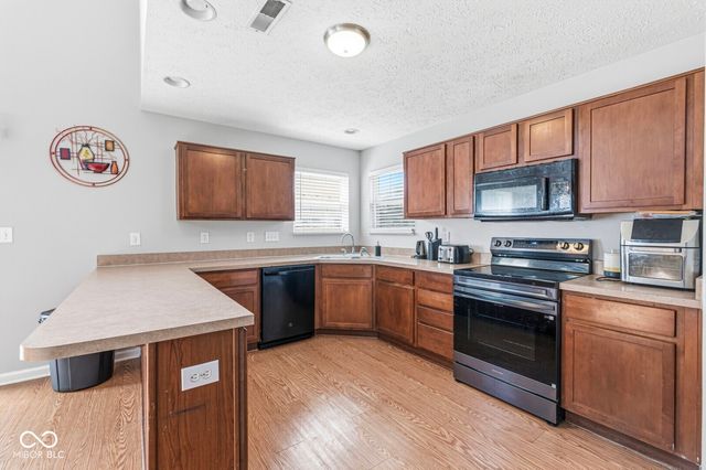 2459 Foxtail Drive, Plainfield, IN 46168