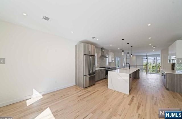520B 6th Street 2, Palisades Park, NJ 07650