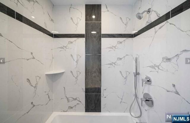 520B 6th Street 2, Palisades Park, NJ 07650