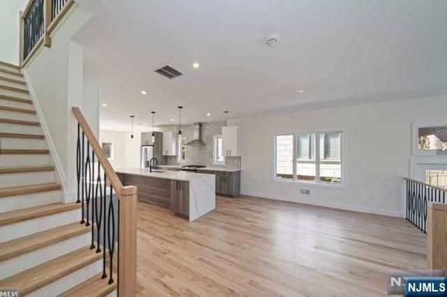 520B 6th Street 2, Palisades Park, NJ 07650