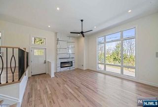 520B 6th Street 2, Palisades Park, NJ 07650