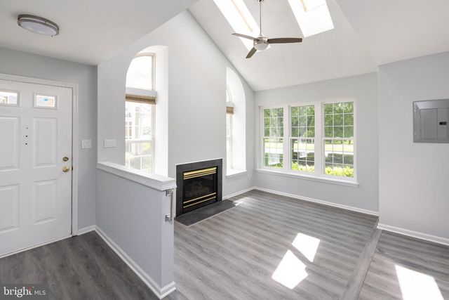 3603-A SAXONY DR, Mount Laurel, NJ 08054