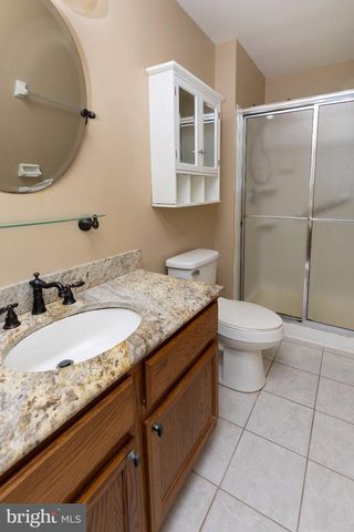 3603-A SAXONY DR, Mount Laurel, NJ 08054