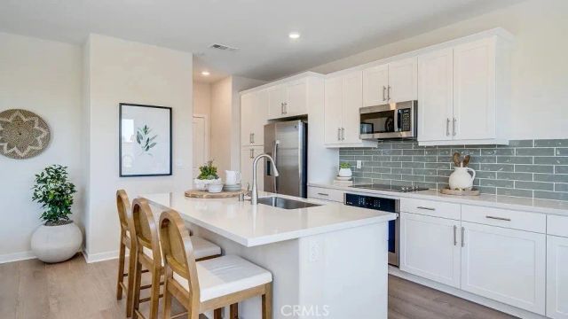 2606 E Forest Paseo, Ontario, CA 91762