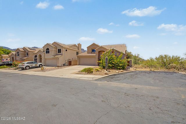 1310 E Volans Place, Oro Valley, AZ 85737
