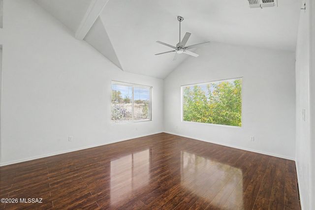 1310 E Volans Place, Oro Valley, AZ 85737