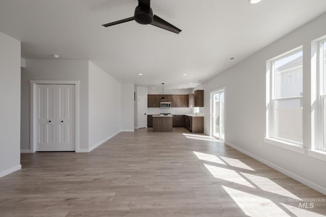 2231 S Border Way, Meridian, ID 83642