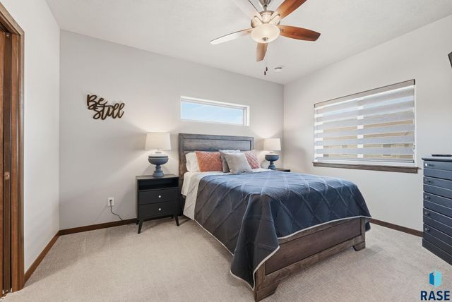 3500 E Siasconset Pl Place, Sioux Falls, SD 57108