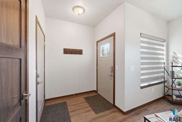 3500 E Siasconset Pl Place, Sioux Falls, SD 57108