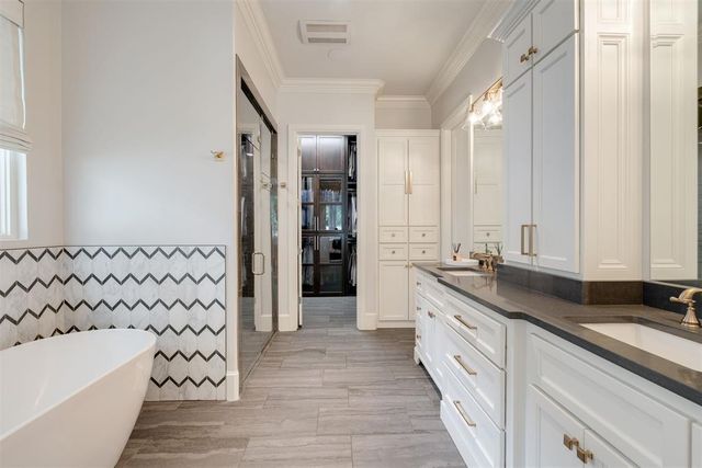 2620 Berry Farm Road, Norman, OK 73072
