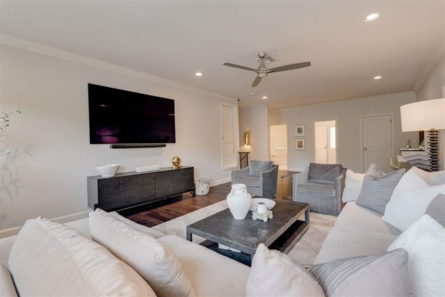 2620 Berry Farm Road, Norman, OK 73072
