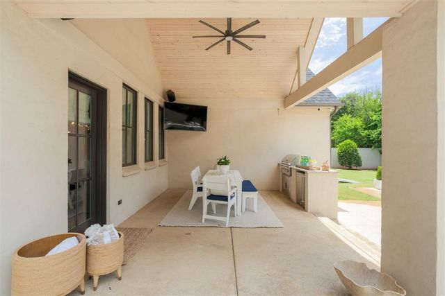 2620 Berry Farm Road, Norman, OK 73072