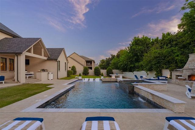 2620 Berry Farm Road, Norman, OK 73072