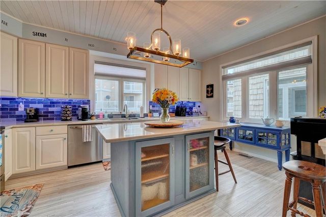 2324 Osprey Villa CT, Virginia Beach, VA 23451