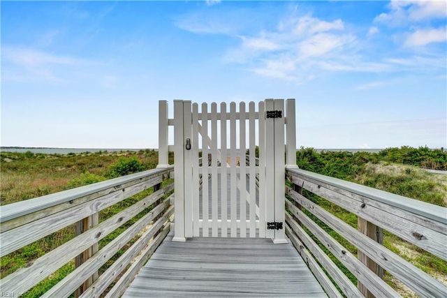 2324 Osprey Villa CT, Virginia Beach, VA 23451