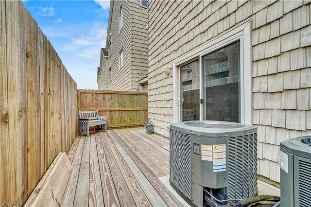 2324 Osprey Villa CT, Virginia Beach, VA 23451