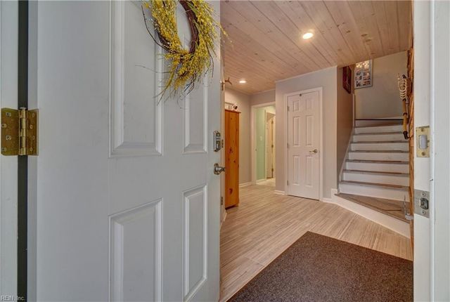 2324 Osprey Villa CT, Virginia Beach, VA 23451