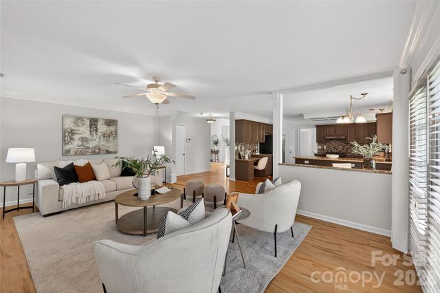 10807 Summitt Tree Court, Charlotte, NC 28277