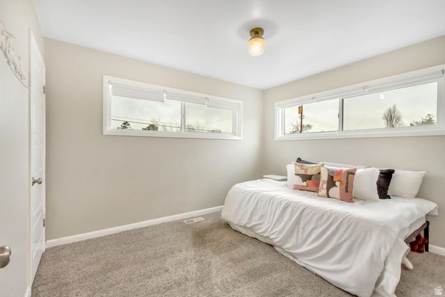 6852 S MEADOW DR, Cottonwood Heights, UT 84121