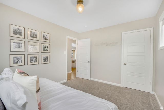 6852 S MEADOW DR, Cottonwood Heights, UT 84121