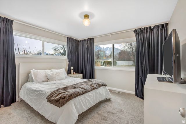 6852 S MEADOW DR, Cottonwood Heights, UT 84121