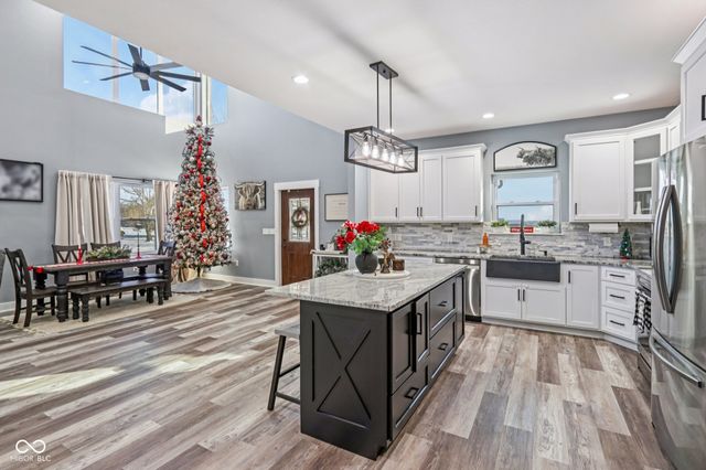 5500 E Rocklane Road, Greenwood, IN 46143