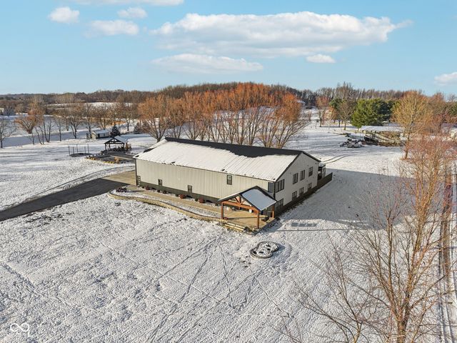 5500 E Rocklane Road, Greenwood, IN 46143