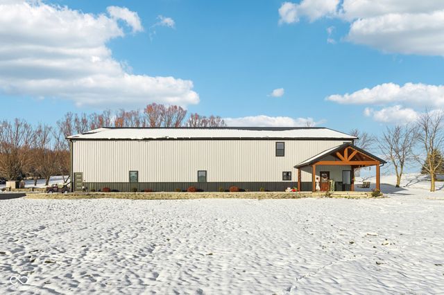 5500 E Rocklane Road, Greenwood, IN 46143