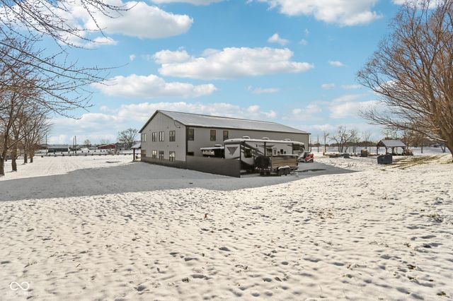 5500 E Rocklane Road, Greenwood, IN 46143