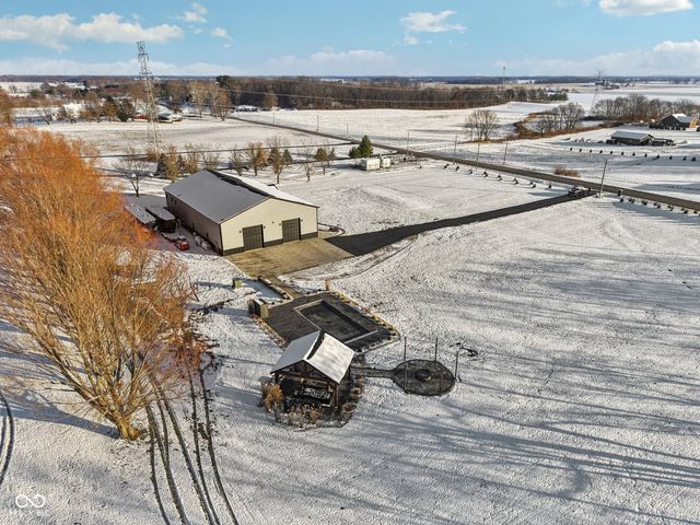 5500 E Rocklane Road, Greenwood, IN 46143