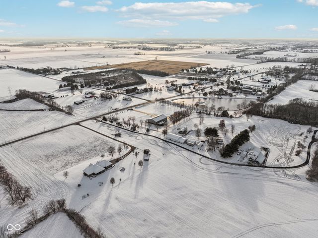 5500 E Rocklane Road, Greenwood, IN 46143