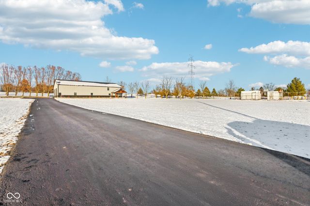 5500 E Rocklane Road, Greenwood, IN 46143