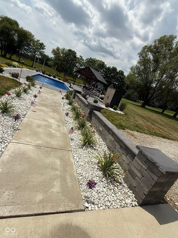 5500 E Rocklane Road, Greenwood, IN 46143