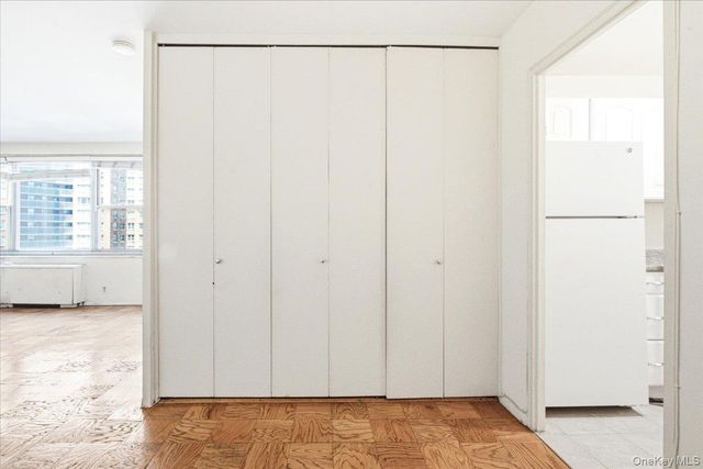 70-25 Yellowstone Boulevard 5A, Forest Hills, NY 11375